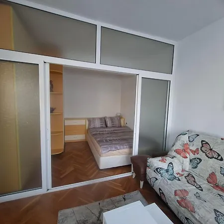 ехо студио Apartament *